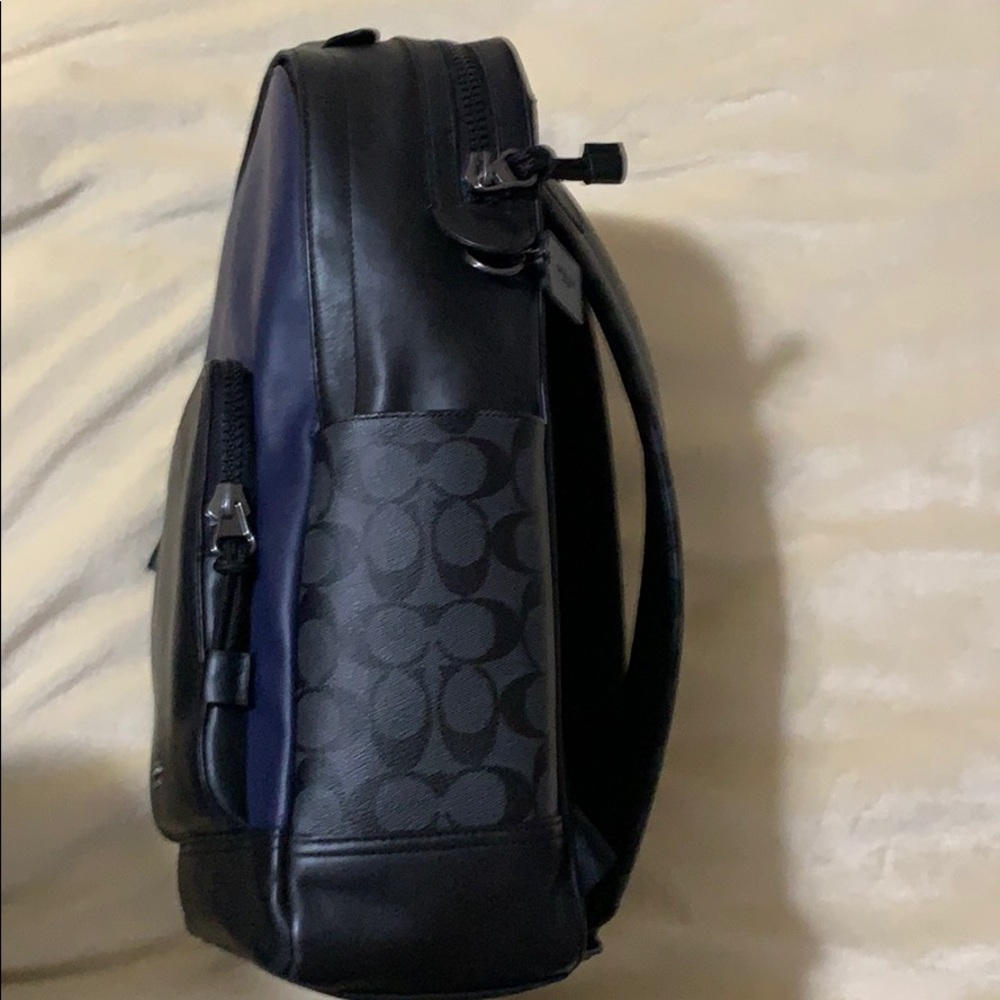 Coach backpack - Picture 4 of 8